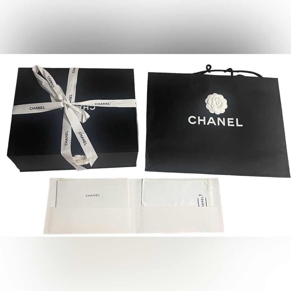 Chanel empty box